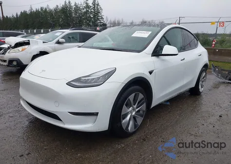 2021 Tesla Model Y Long Range Dual Motor All-Wheel Drive из США, поврежденный, VIN 5YJYGAEE0MF214146